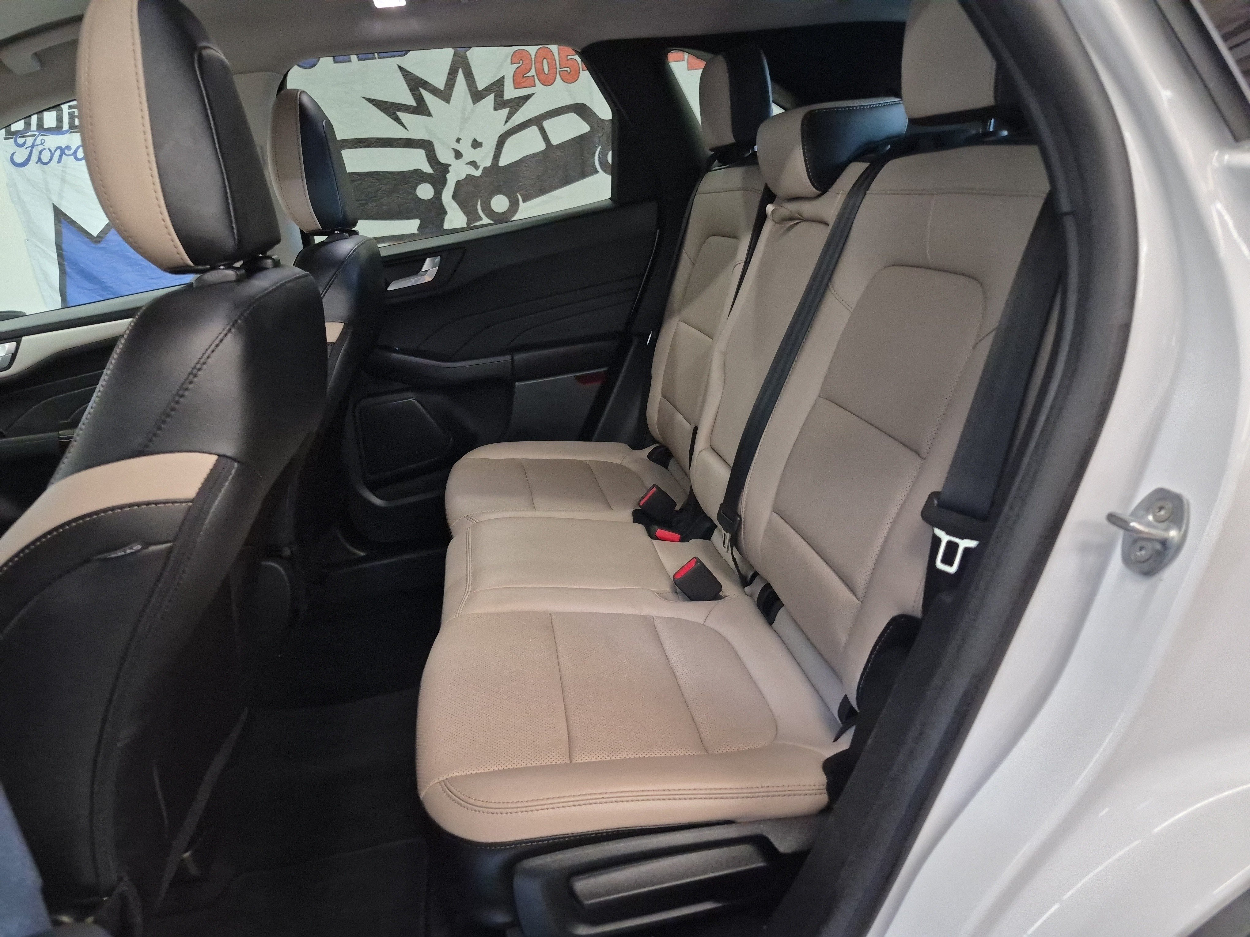 Certified 2022 Ford Escape SEL AWD/4WD image 15