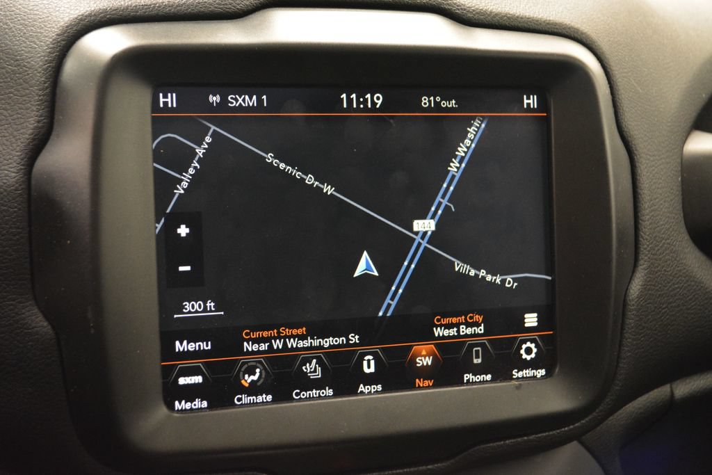 Used 2023 Jeep Renegade Limited w/ Sun/Sound Group AWD/4WD image 16