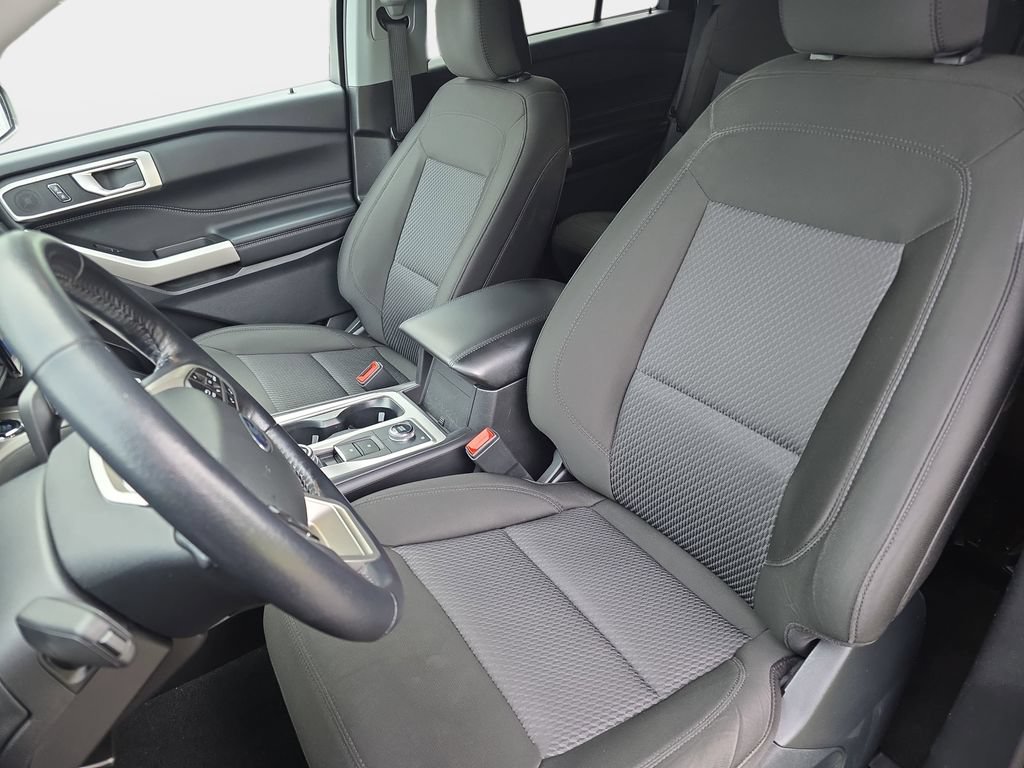 Certified 2023 Ford Explorer XLT AWD/4WD image 13