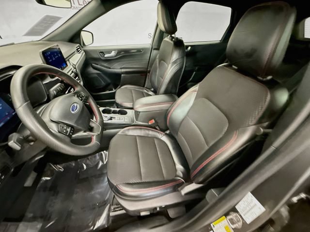 Certified 2025 Ford Escape ST-Line FWD image 19