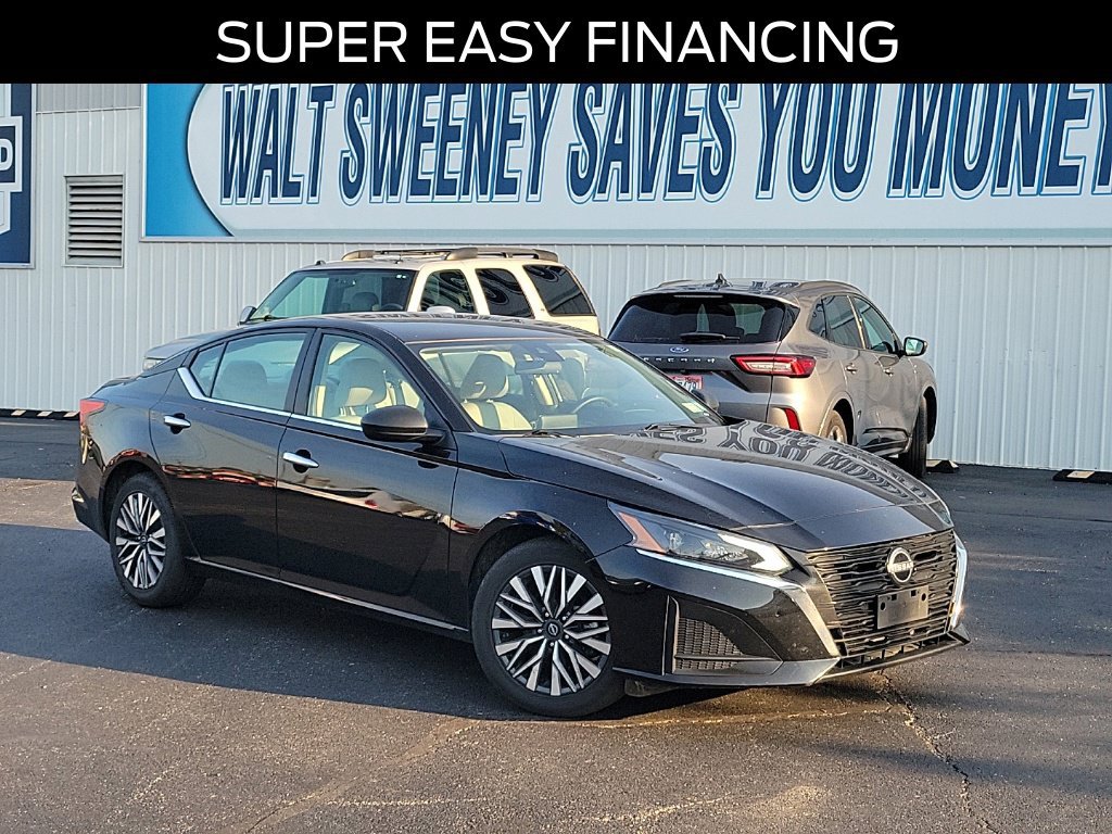 Used 2024 Nissan Altima 2.5 SV FWD image 30