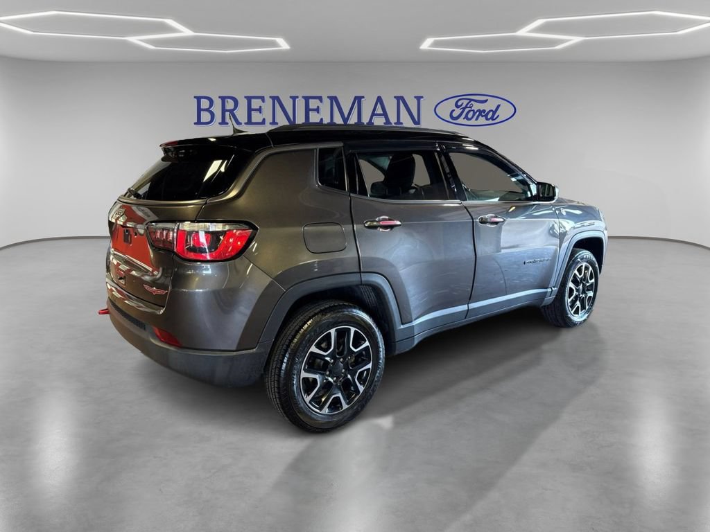 Used 2018 Jeep Compass Trailhawk AWD/4WD image 5