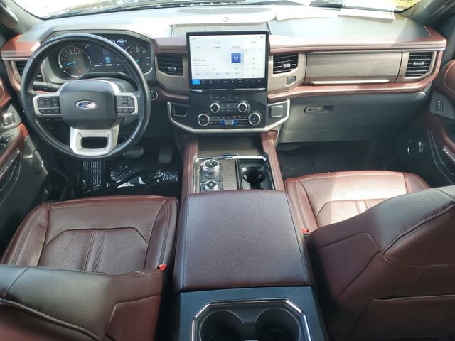 Certified 2023 Ford Expedition Limited image 9