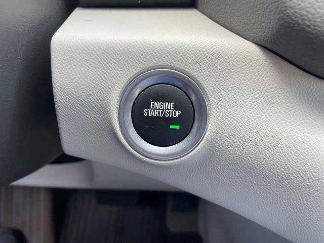 Used 2020 GMC Terrain Denali w/ Denali Premium Package AWD/4WD image 23
