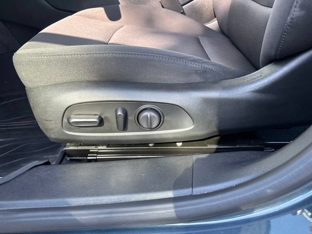 Used 2021 Chevrolet Malibu RS FWD image 14