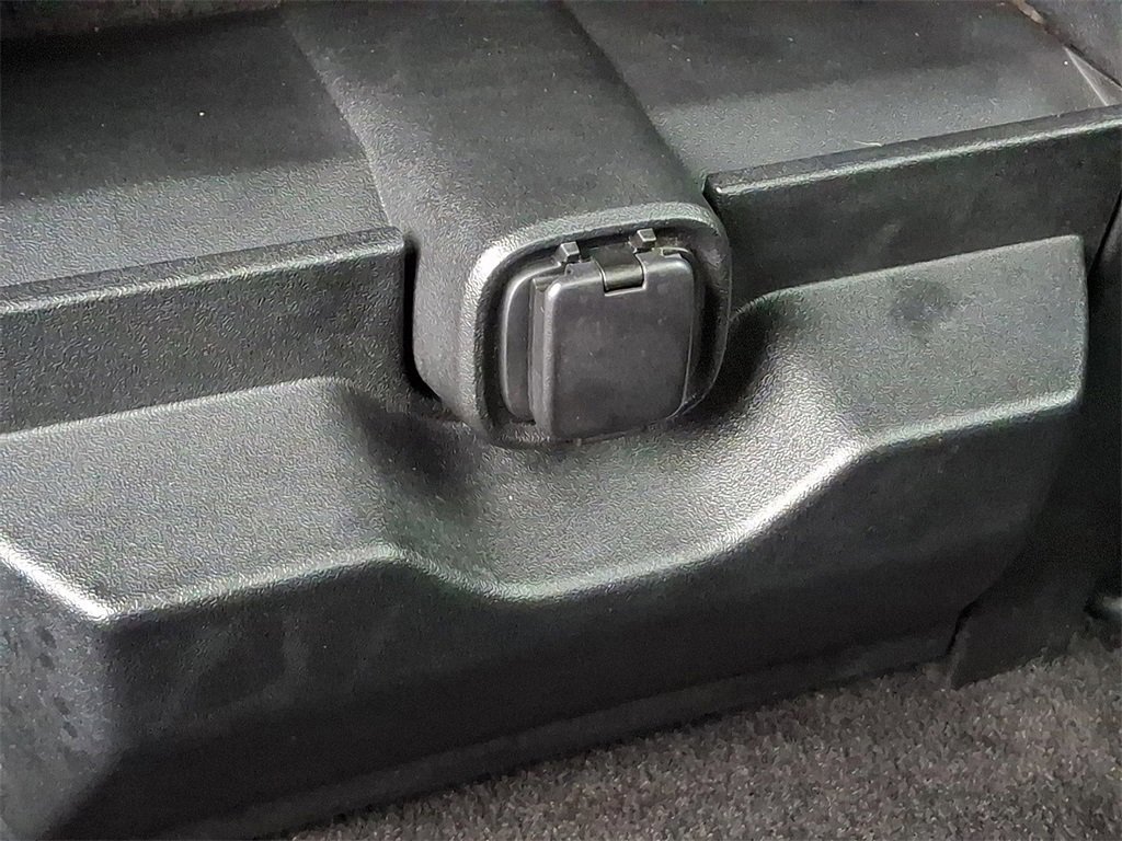 Certified 2019 Ford F150 XLT w/ Equipment Group 302A Luxury image 11