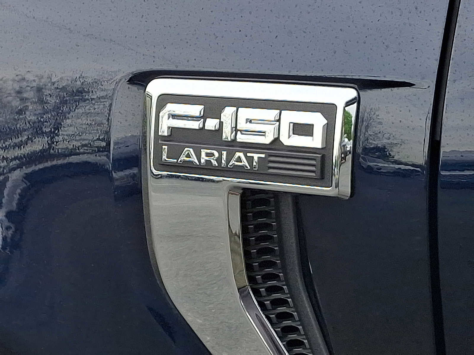 Certified 2025 Ford F150 Lariat w/ Equipment Group 502A High AWD/4WD image 31