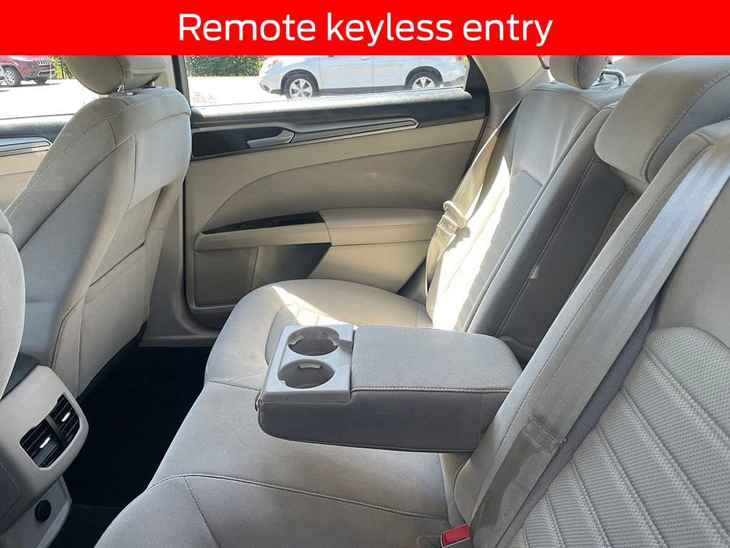Certified 2019 Ford Fusion SE FWD image 9