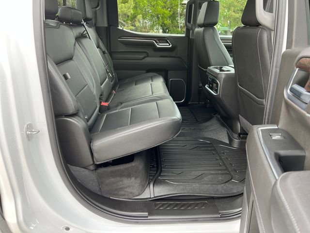 Used 2022 GMC Sierra 1500 SLT AWD/4WD image 35