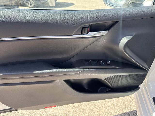 Used 2024 Toyota Camry SE FWD image 15