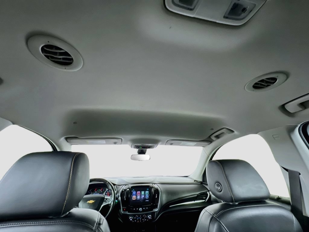 Used 2019 Chevrolet Traverse LT w/ LT Premium Package AWD/4WD image 38