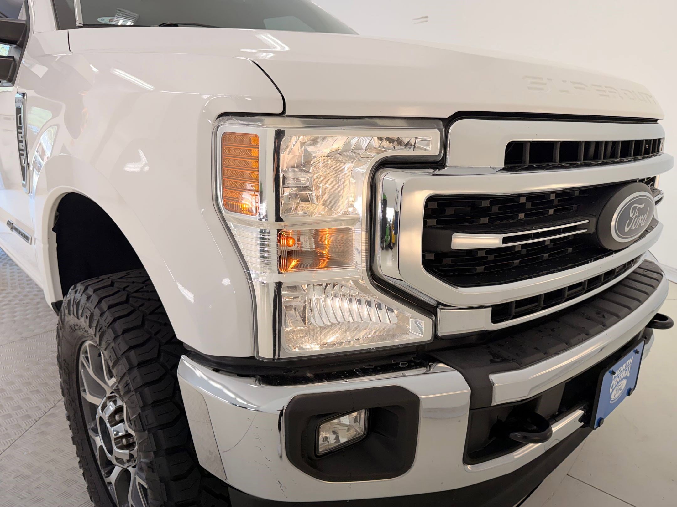 Certified 2020 Ford F250 Lariat w/ Lariat Ultimate Package image 11
