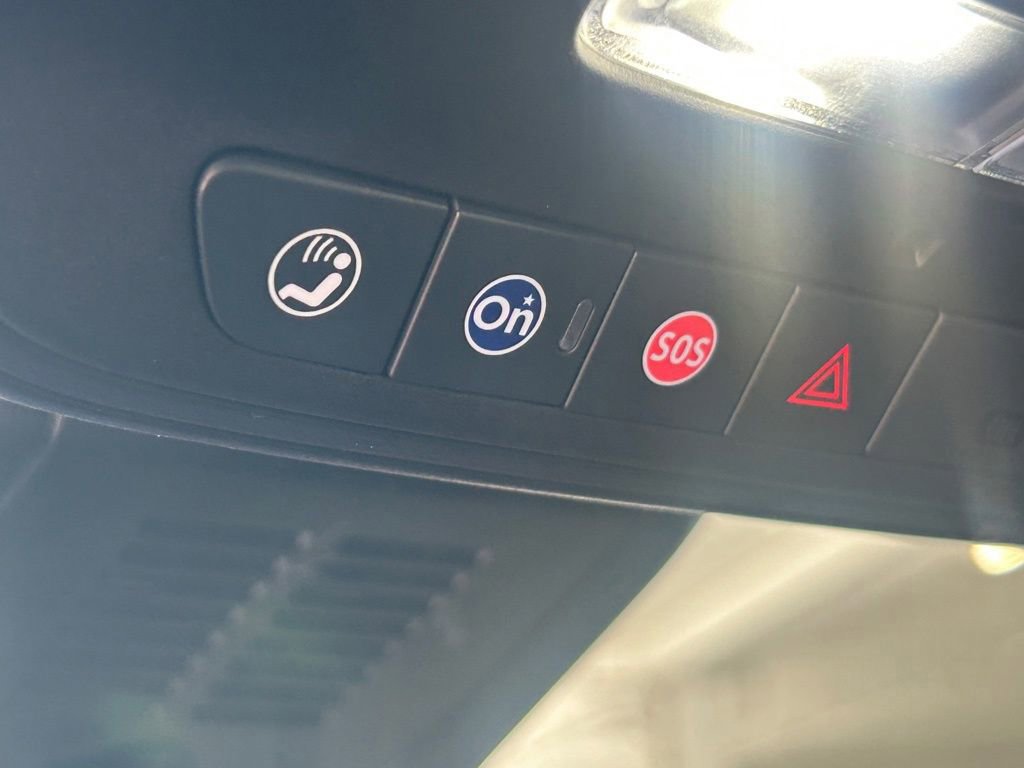 Used 2025 Chevrolet Equinox LT image 40