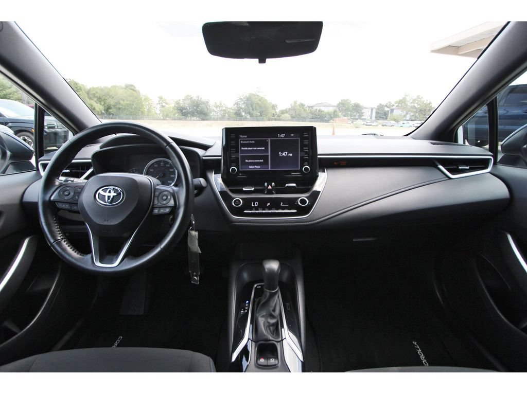 Used 2022 Toyota Corolla SE FWD image 12