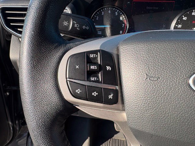 Certified 2023 Ford Explorer XLT w/ Equipment Group 202A AWD/4WD image 25