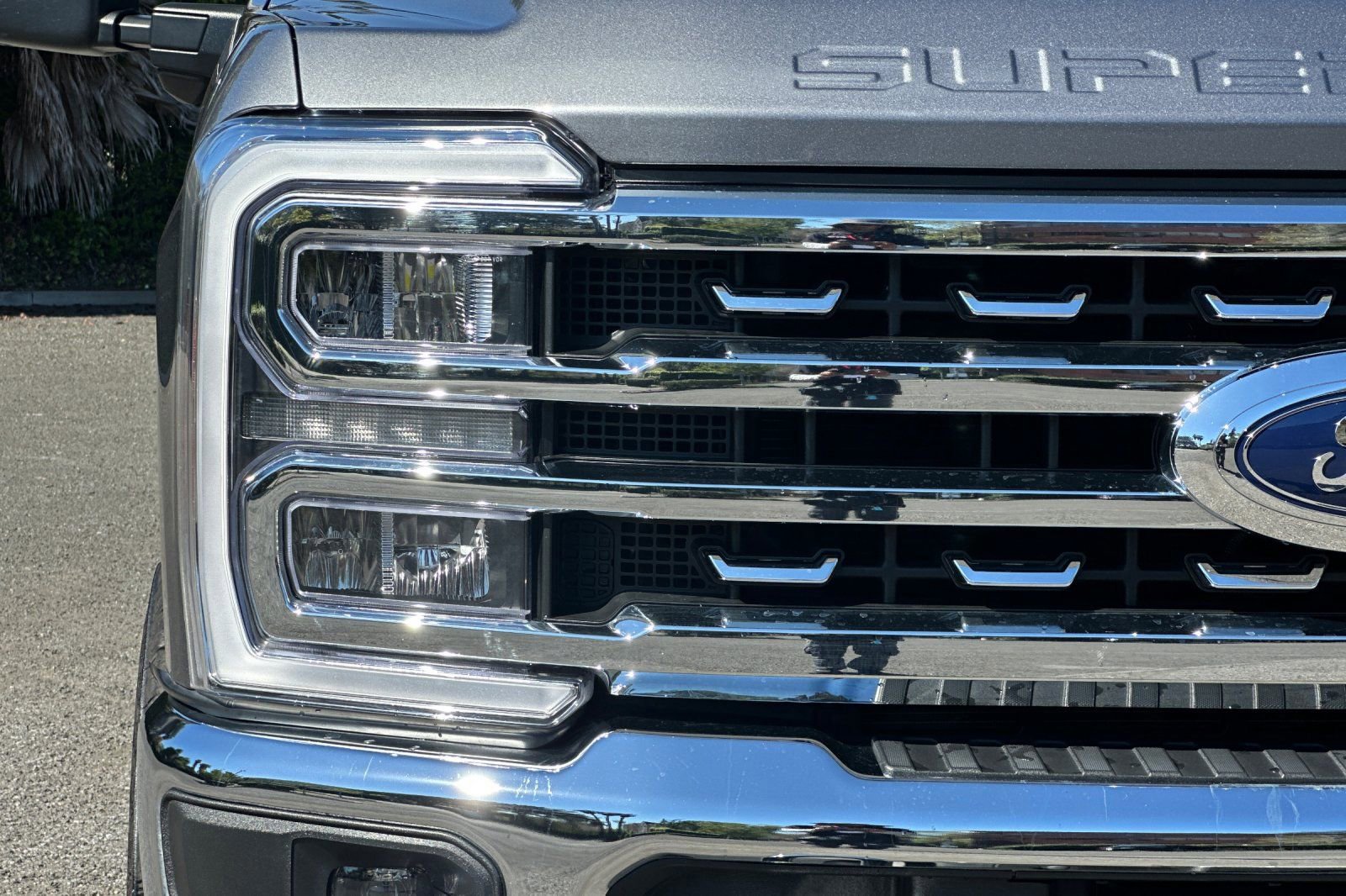 Certified 2024 Ford F250 Lariat w/ Lariat Ultimate Package image 48