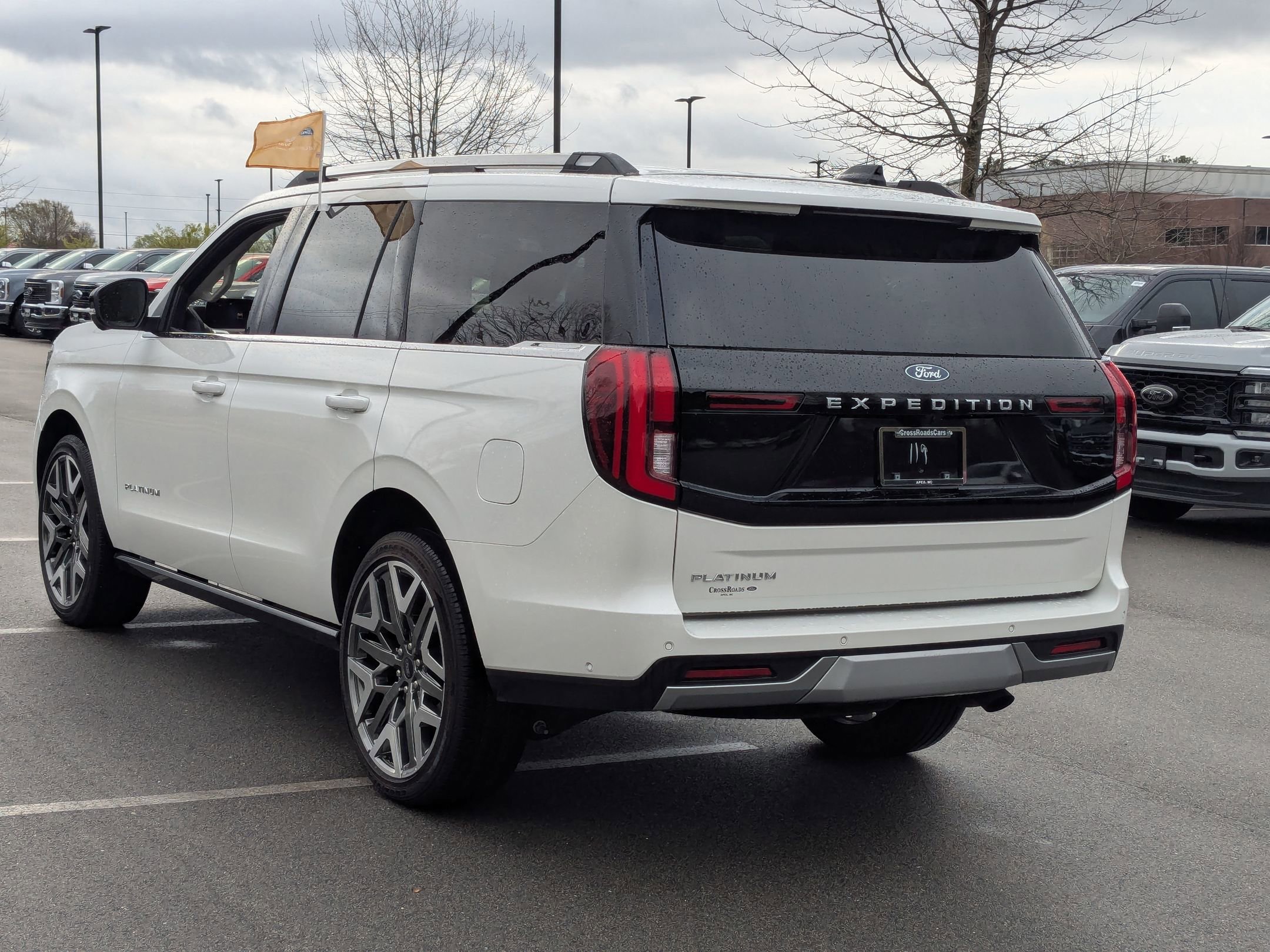 Certified 2025 Ford Expedition Platinum w/ Platinum Ultimate Package image 3
