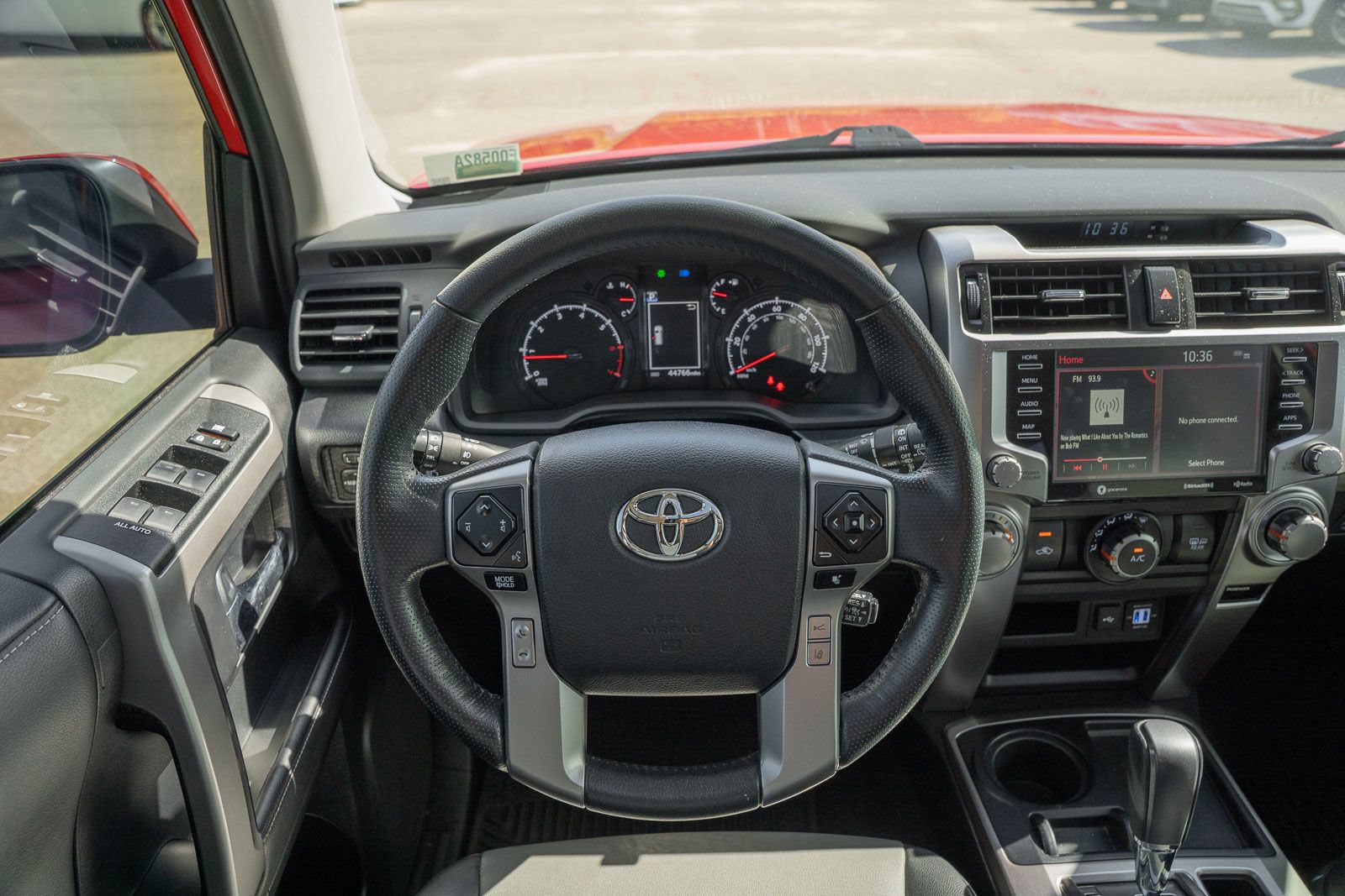 Used 2023 Toyota 4Runner SR5 Premium w/ Moonroof Package RWD image 27