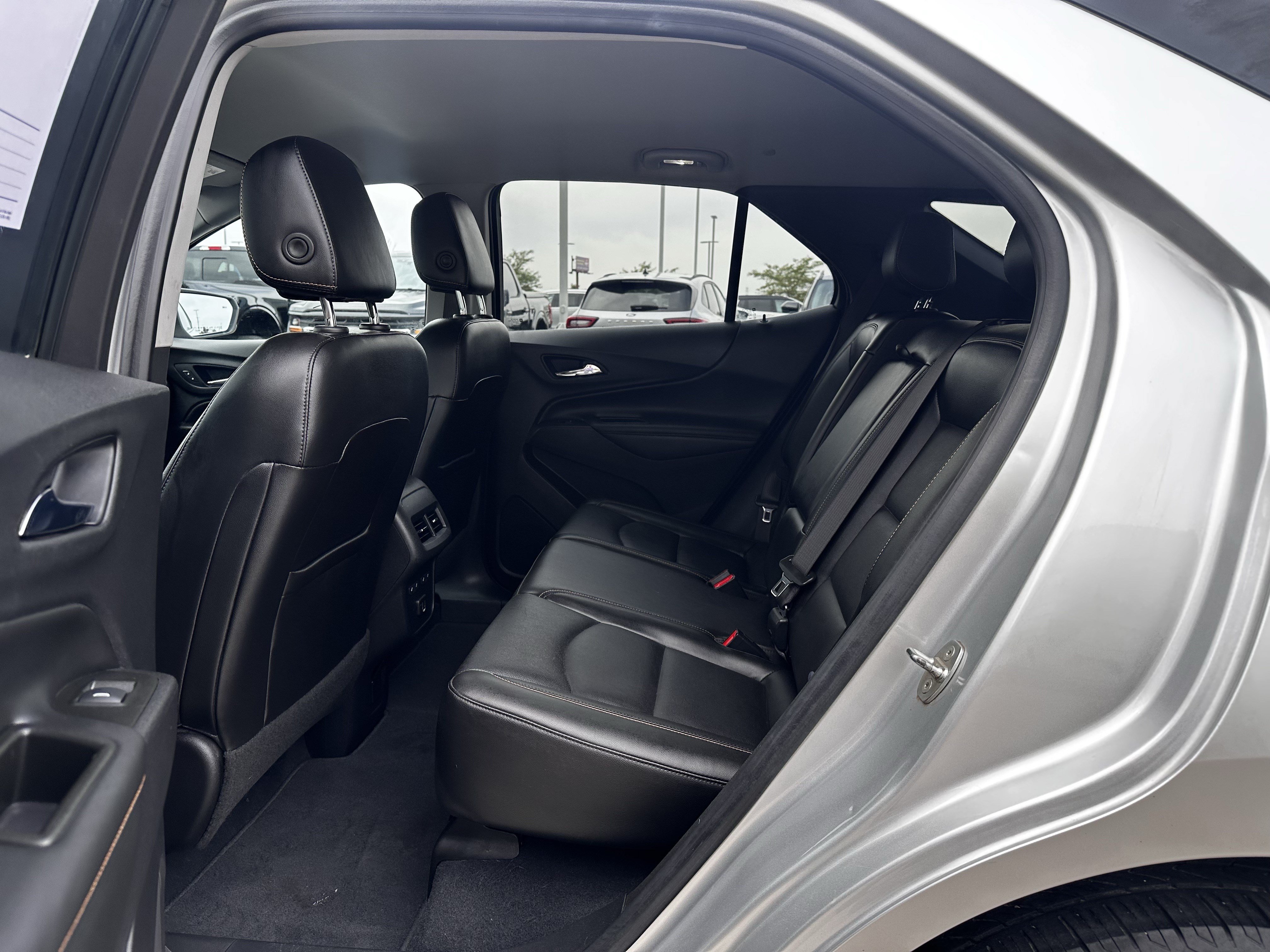 Used 2021 Chevrolet Equinox Premier AWD/4WD image 21