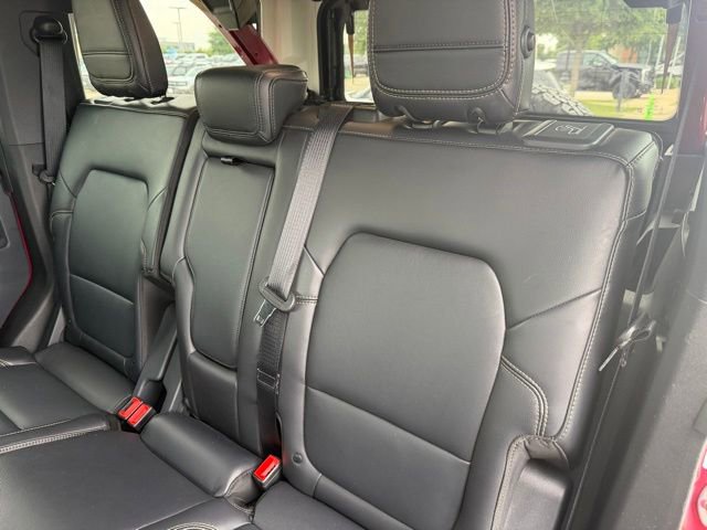 Certified 2025 Ford Bronco Badlands AWD/4WD image 19