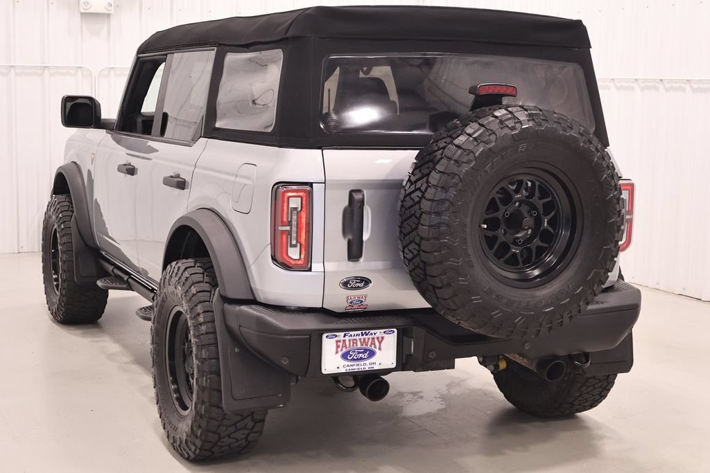 Certified 2024 Ford Bronco Badlands AWD/4WD image 8