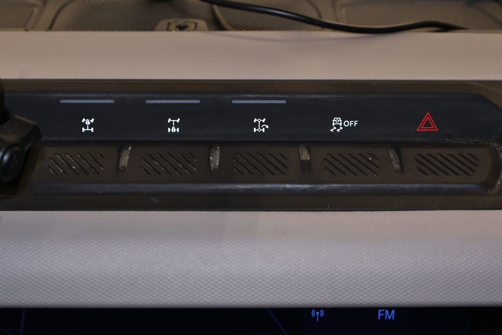 Certified 2023 Ford Bronco Wildtrak AWD/4WD image 31