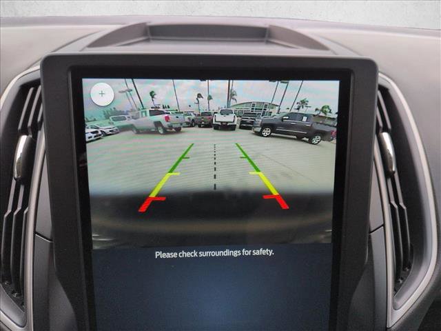 Certified 2024 Ford Edge SE image 13