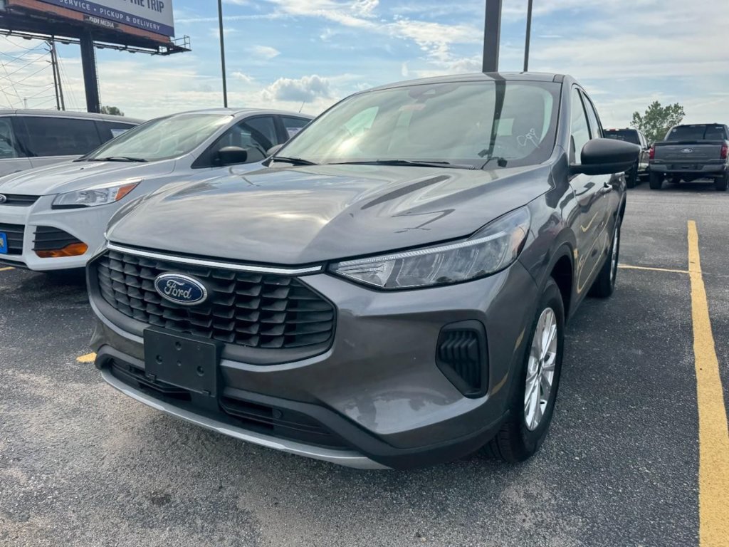 Certified 2023 Ford Escape Active AWD/4WD image 6