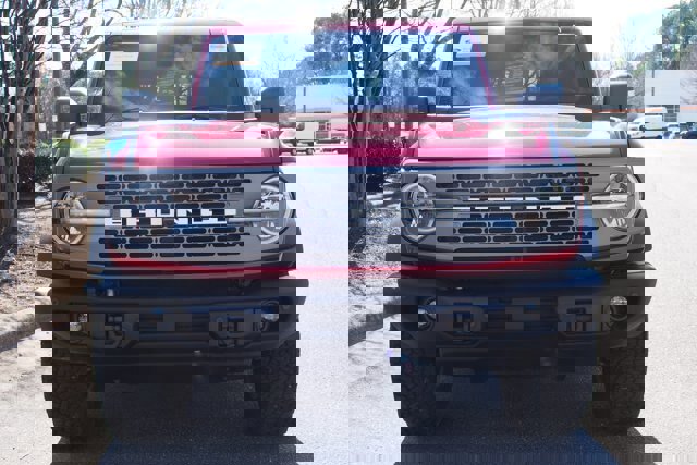 Certified 2025 Ford Bronco Badlands image 8