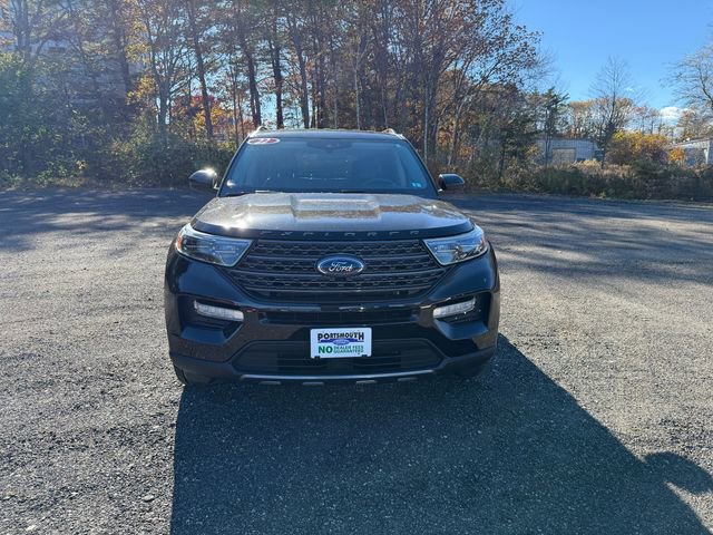 Certified 2022 Ford Explorer XLT w/ Equipment Group 202A image 8