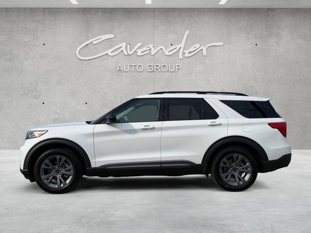 Certified 2023 Ford Explorer XLT w/ Equipment Group 202A image 2