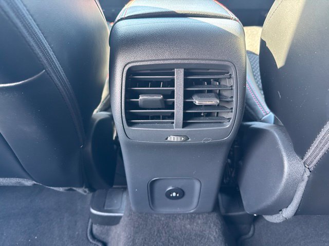 Certified 2025 Ford Escape ST-Line Select AWD/4WD image 12