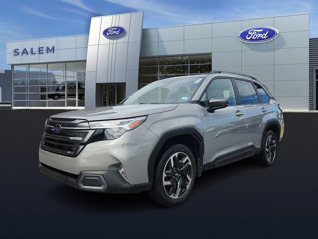 Used 2025 Subaru Forester Limited AWD/4WD image 6