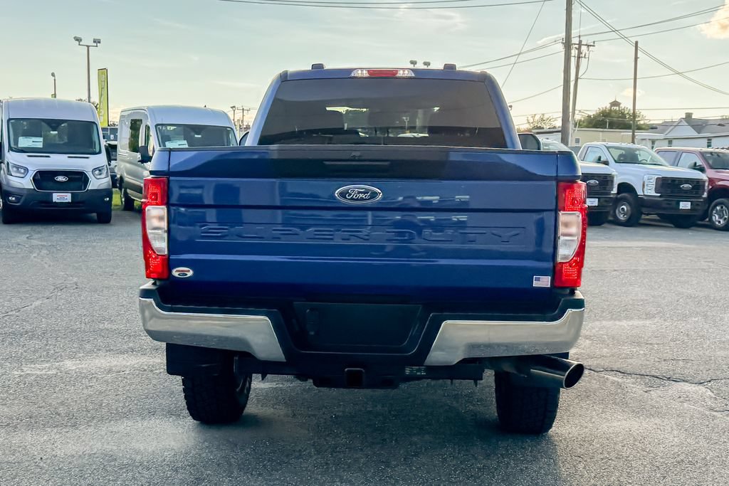 Certified 2022 Ford F250 XL w/ STX Appearance Package AWD/4WD image 4