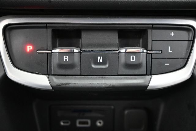 Used 2024 GMC Terrain SLT AWD/4WD image 25