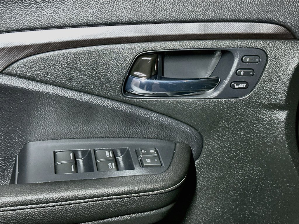 Used 2025 Honda Ridgeline RTL image 18