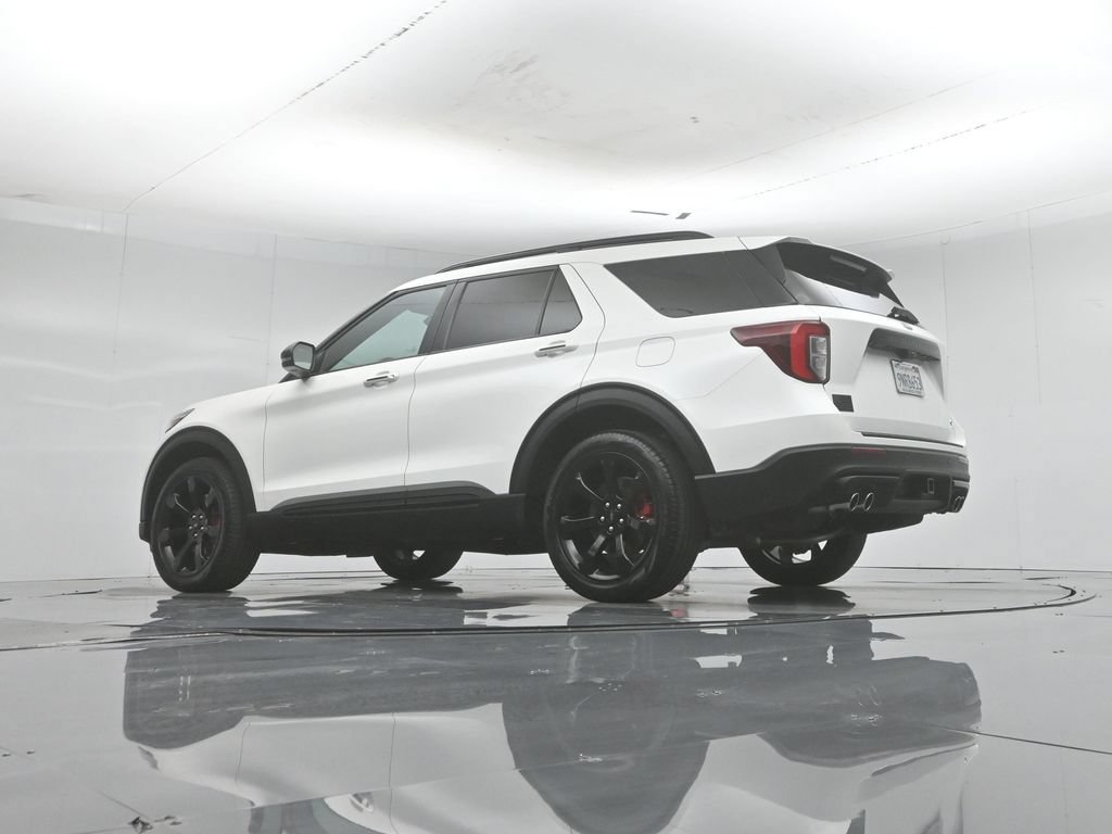 Certified 2024 Ford Explorer ST w/ Equipment Group 401A AWD/4WD image 57
