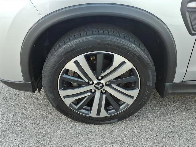 Used 2023 Mitsubishi Outlander Sport ES image 5