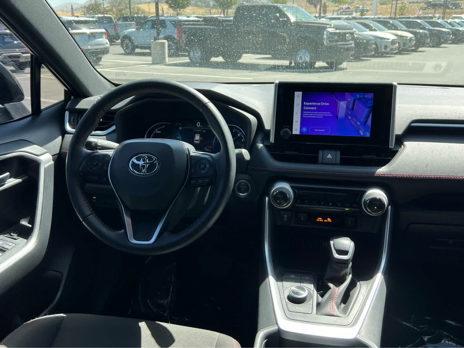 Used 2025 Toyota RAV4 SE AWD/4WD image 23