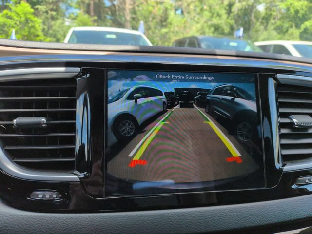 Used 2018 Chrysler Pacifica Touring-L Plus w/ Tire & Wheel Group FWD image 43