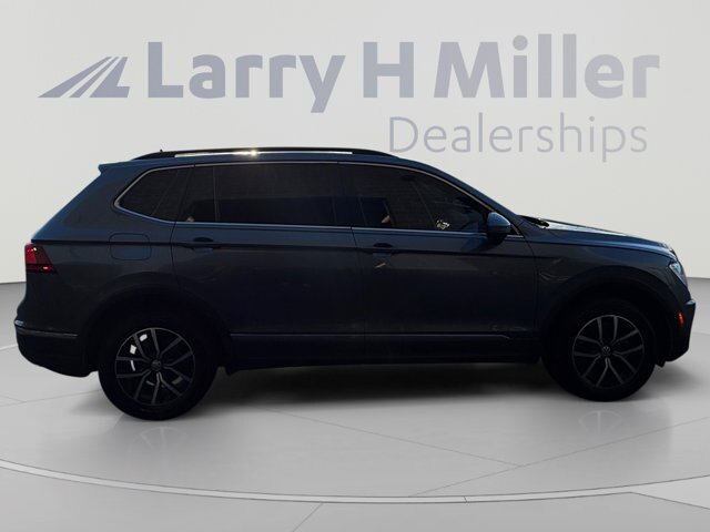 Used 2021 Volkswagen Tiguan SE AWD/4WD image 6
