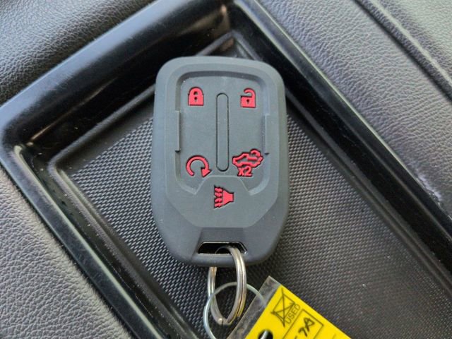 Used 2020 Chevrolet Silverado 1500 RST AWD/4WD image 27