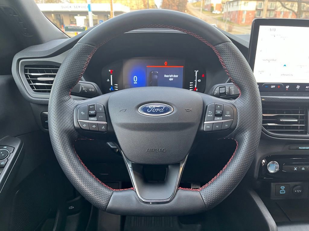 Certified 2023 Ford Escape ST-Line w/ Tech Pack #1 image 15