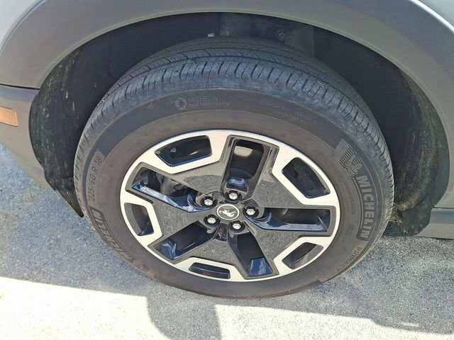 Certified 2023 Ford Bronco Sport Outer Banks w/ Tech Package AWD/4WD image 5