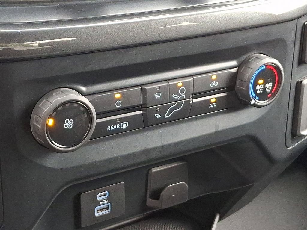Certified 2022 Ford F150 XL w/ STX Appearance Package AWD/4WD image 16