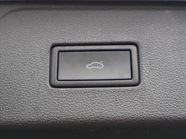 Used 2023 Volkswagen Atlas SE AWD/4WD image 7