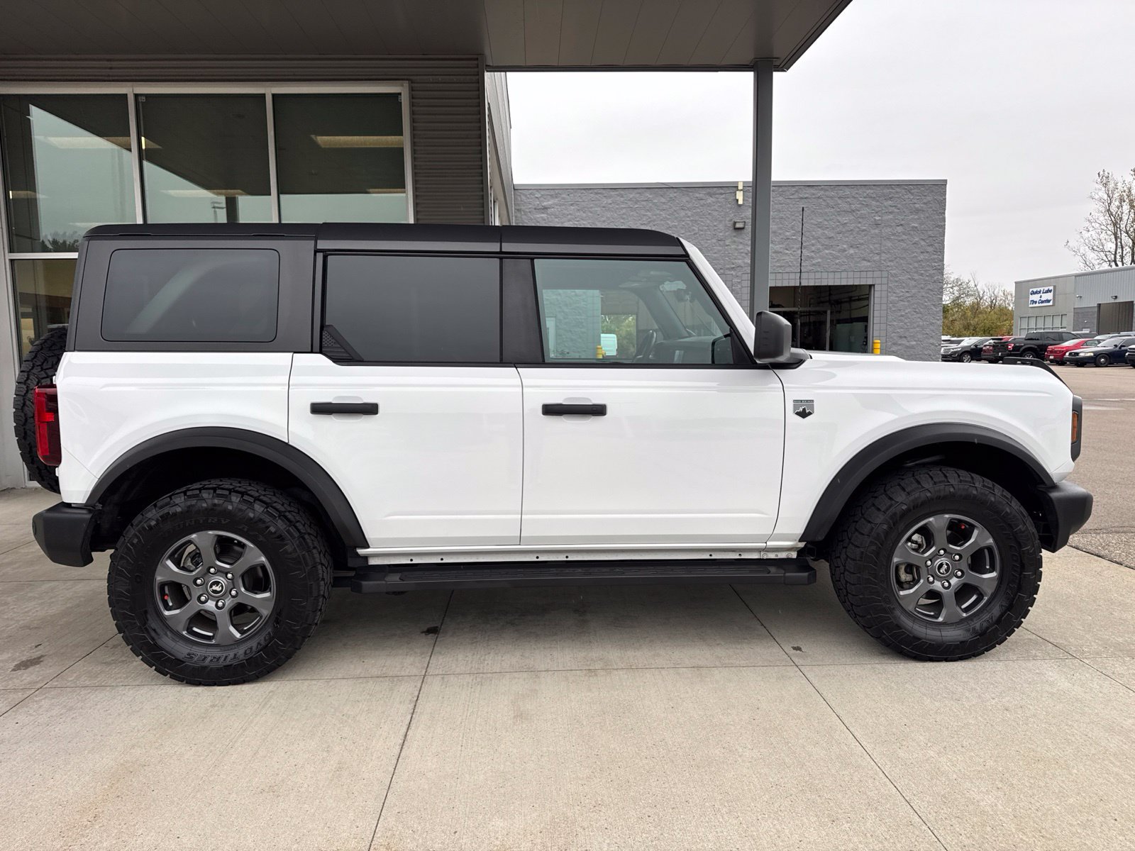 Certified 2024 Ford Bronco Big Bend AWD/4WD image 9