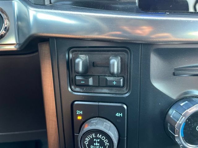 Certified 2025 Ford F150 King Ranch AWD/4WD image 17