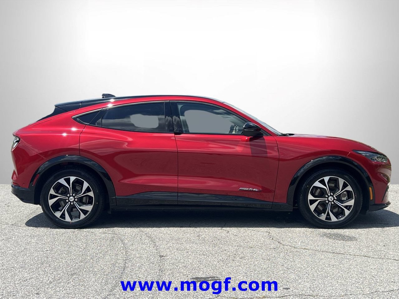 Certified 2023 Ford Mustang Mach-E Premium AWD/4WD image 29