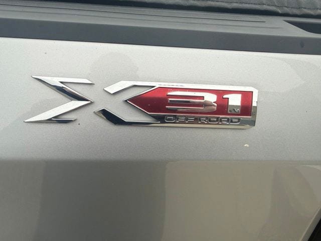 Used 2020 GMC Sierra 1500 Elevation w/ Elevation Value Package AWD/4WD image 11